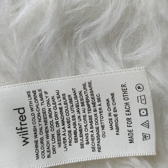 Aritzia wilfred camisole - Picture 5 of 7